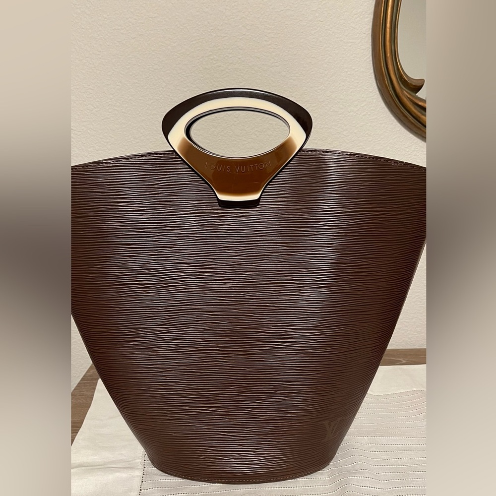 Louis Vuitton Noctambule Brown Epi Leather Handbag
